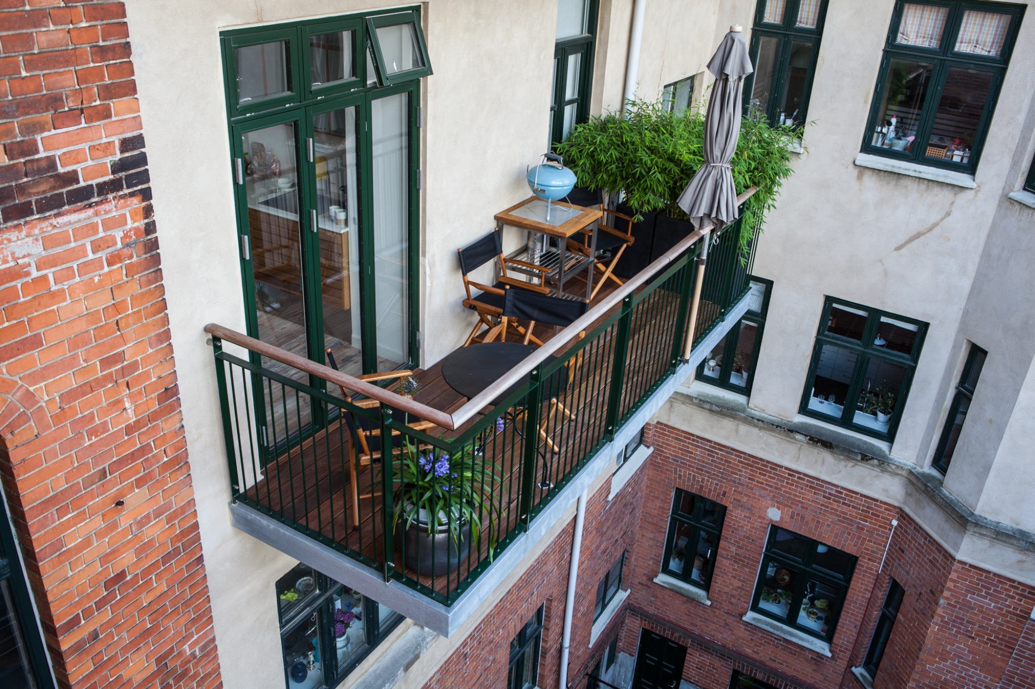 Altan på Kochsvej tæt på